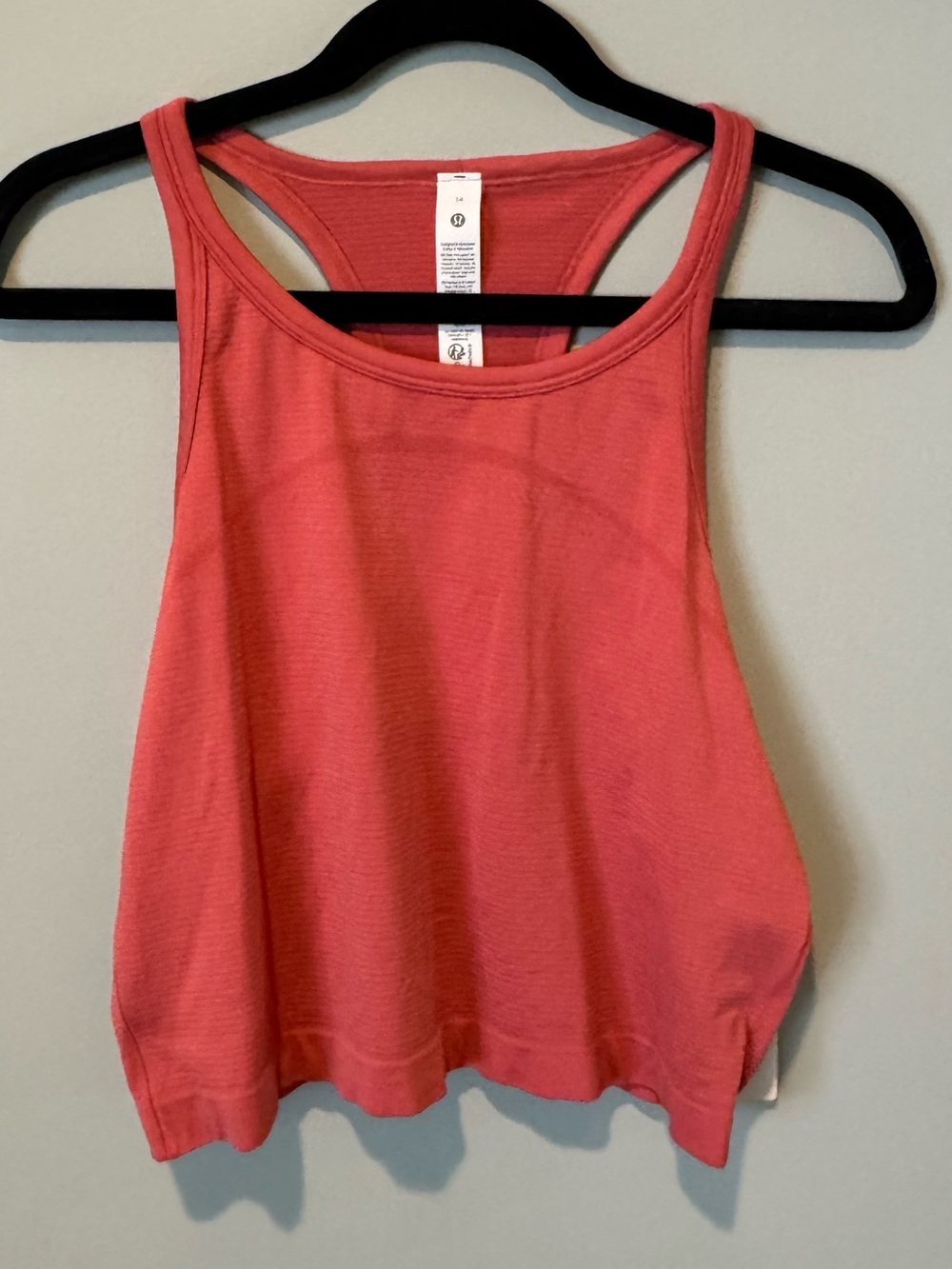 Lululemon Swiftly Tech Cropped Racerback Tank 2.0 - Picture 2 of 3